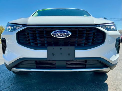 Used 2024 Ford Escape Active w/ Tech Pack #1 FWD image 9