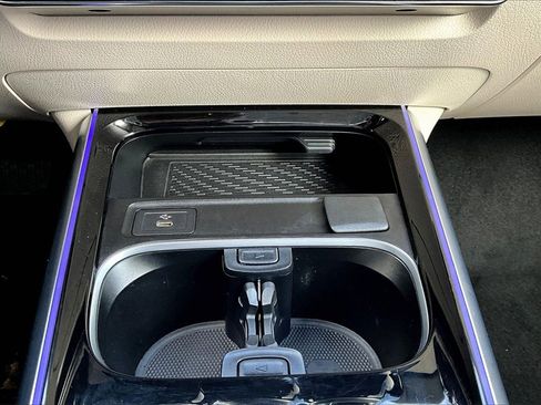 Used 2024 Mercedes-Benz GLA 250 4MATIC image 15