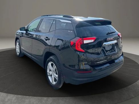 Used 2022 GMC Terrain SLE w/ Driver Convenience Package AWD/4WD image 5