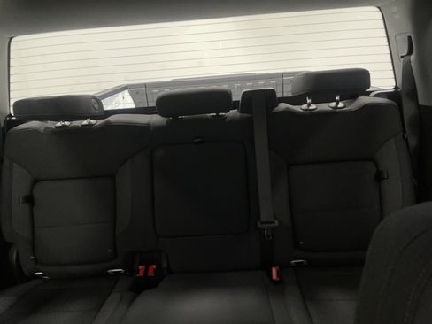 Used 2025 GMC Sierra 1500 Elevation image 11