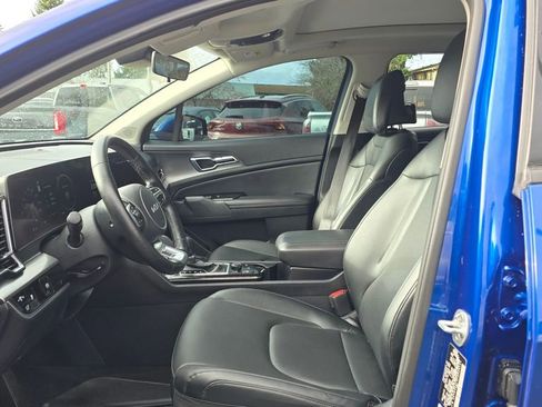 Used 2023 Kia Sportage SX image 24