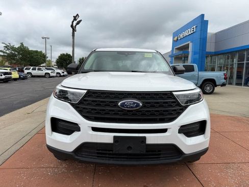 Used 2022 Ford Explorer 4WD image 2