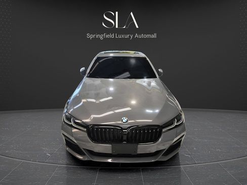 Used 2022 BMW M550i xDrive w/ Premium Package AWD/4WD image 3