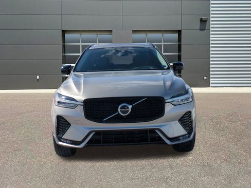 New 2026 Volvo XC60 B5 Plus w/ Climate Package image 2