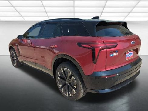 New 2026 Chevrolet Blazer EV RS image 2