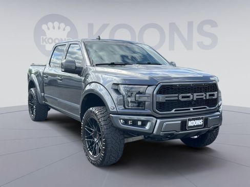 Used 2019 Ford F150 Raptor w/ Equipment Group 802A Luxury AWD/4WD image 18