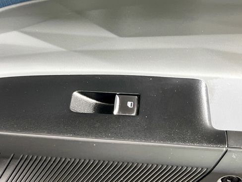 Used 2022 Ford Maverick XL FWD image 30