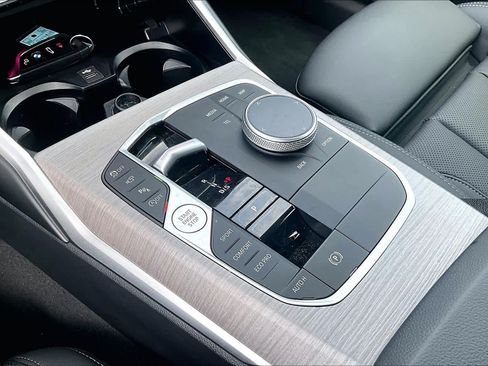 Used 2025 BMW 430i w/ Premium Package RWD image 16