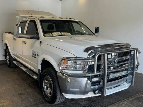 Used 2013 RAM 2500 Tradesman w/ Chrome Appearance Group AWD/4WD image 3