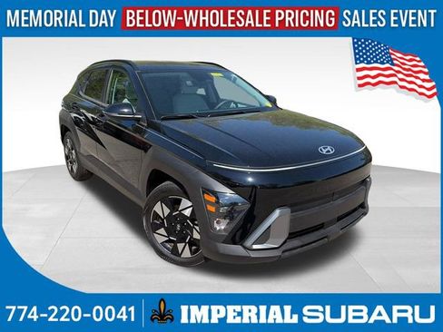 Used 2025 Hyundai Kona SEL FWD image 1