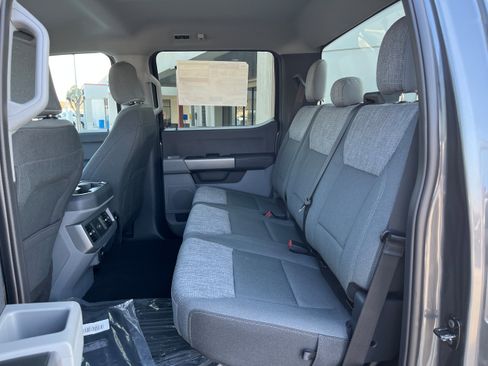 New 2026 Ford F350 XLT w/ FX4 Off-Road Package AWD/4WD image 8
