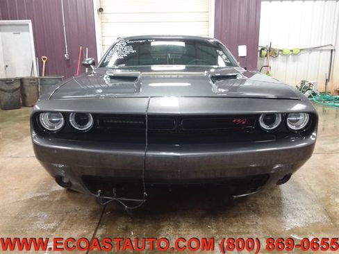 Used 2018 Dodge Challenger R/T w/ Blacktop Package image 7