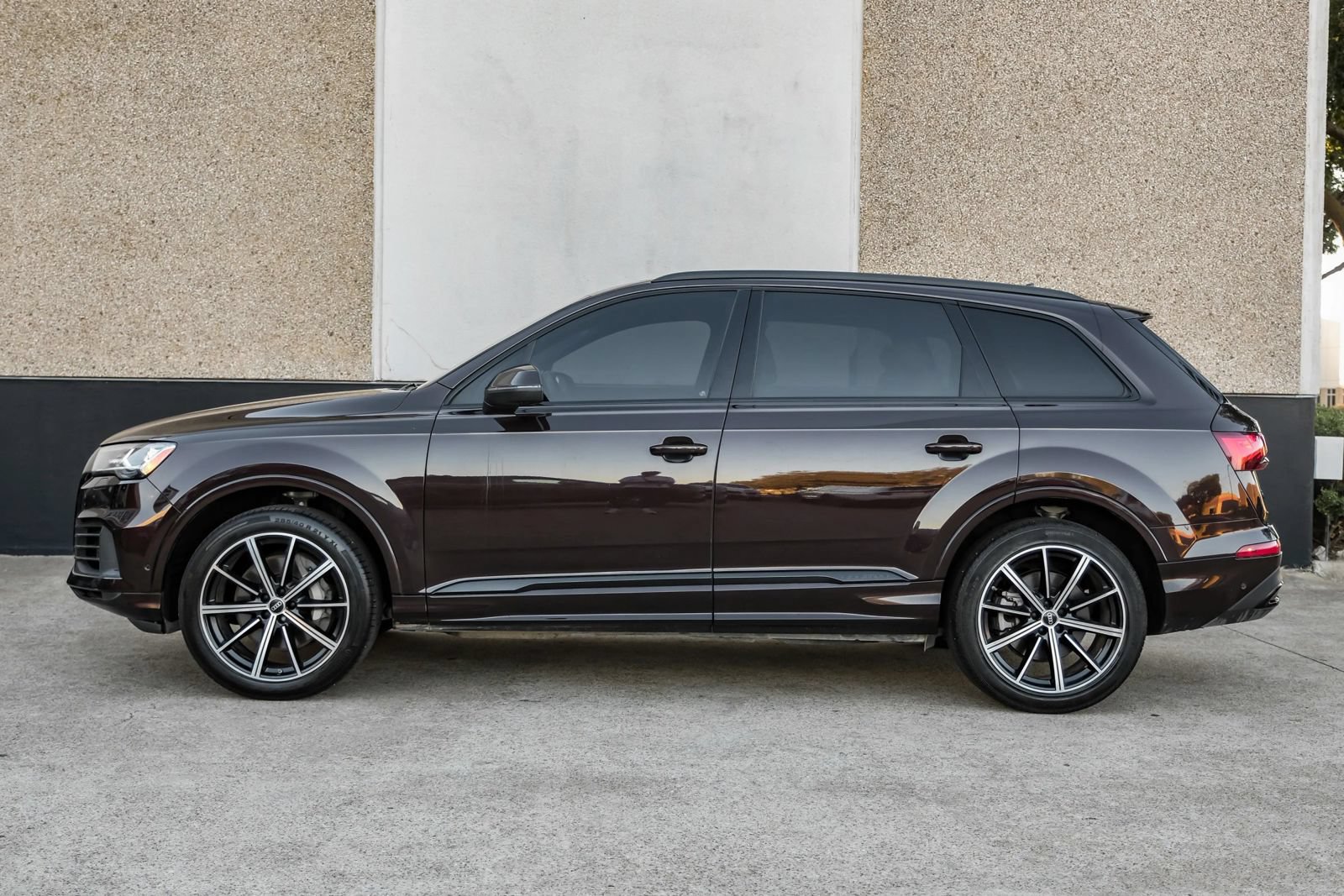 Used 2022 Audi Q7 3.0T Premium Plus AWD/4WD image 15
