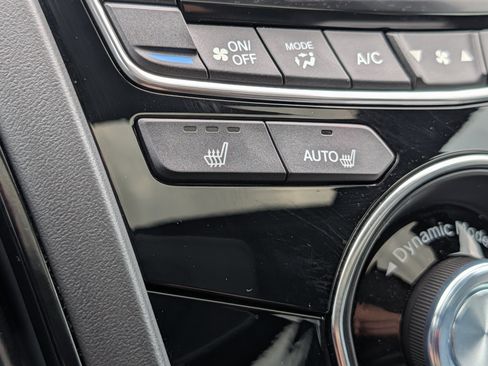 Certified 2025 Acura RDX SH-AWD image 28
