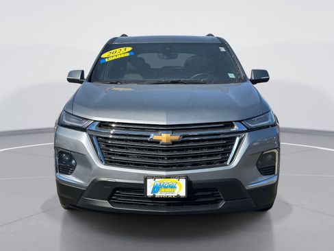 Certified 2023 Chevrolet Traverse LT w/ LT Premium Package image 2