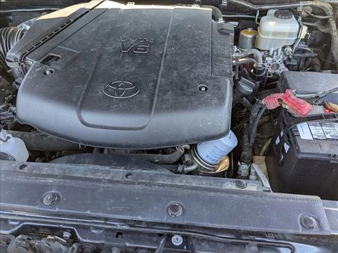 Used 2015 Toyota Tacoma 4x4 Double Cab image 20