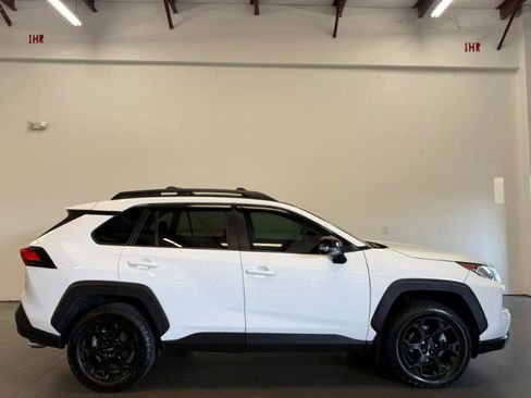Used 2020 Toyota RAV4 TRD Off-Road AWD/4WD image 2