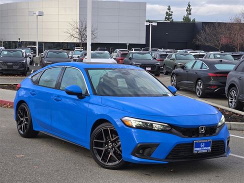 Certified 2024 Honda Civic Sport Touring image 1