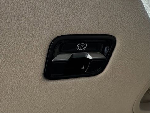 Used 2022 Mercedes-Benz S 580 4MATIC Sedan image 17