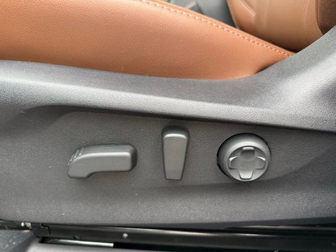 New 2026 Subaru Ascent Touring AWD/4WD image 24