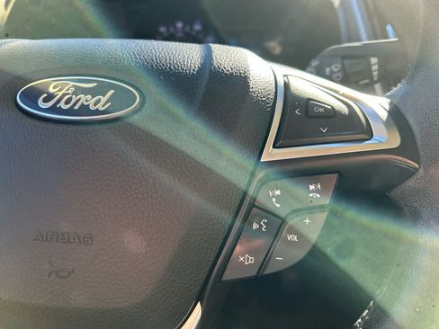 Used 2022 Ford Edge SEL w/ Convenience Package image 22