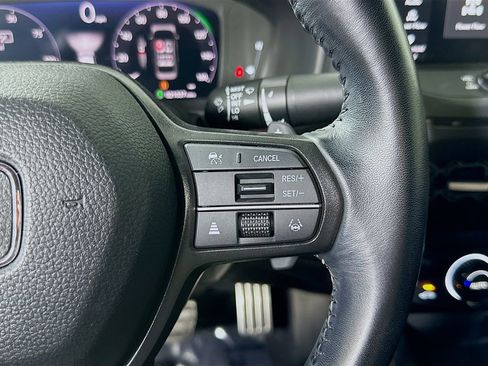 Used 2024 Honda Accord Sport image 22
