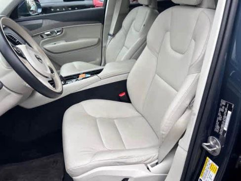 Used 2023 Volvo XC90 T8 Plus w/ Protection Package image 3