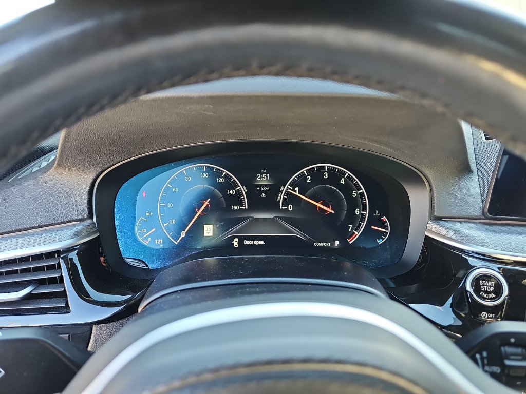 Used 2019 BMW 530i xDrive AWD/4WD image 26