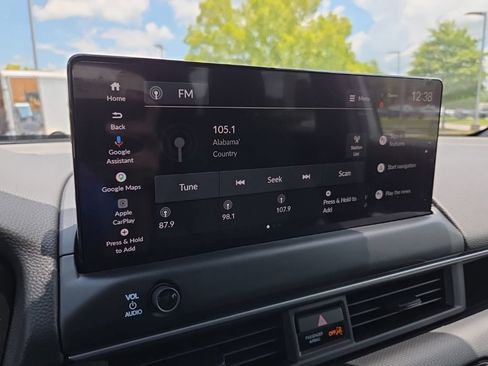 New 2026 Honda Pilot Sport image 23