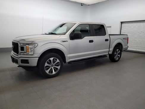 Used 2019 Ford F150 XL w/ Equipment Group 101A Mid AWD/4WD image 2