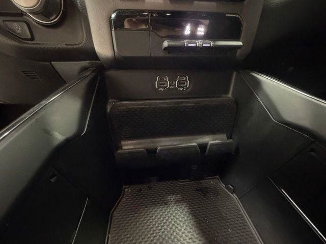 Certified 2024 RAM 1500 Laramie RWD image 20