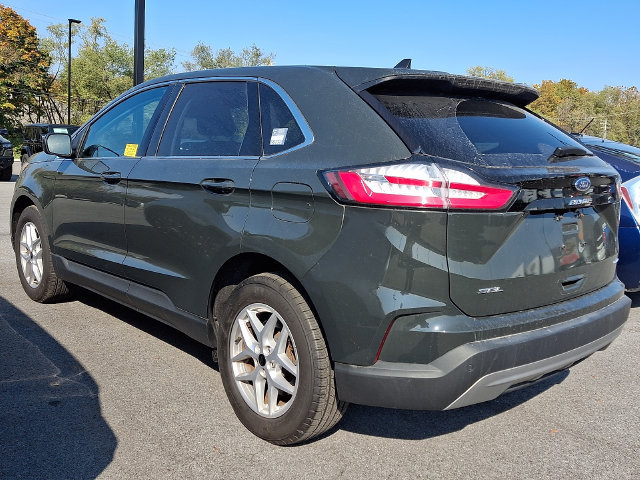 Used 2024 Ford Edge SEL w/ Convenience Package AWD/4WD image 4