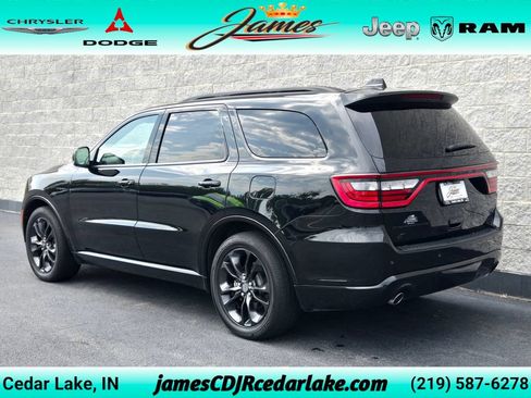 Used 2023 Dodge Durango R/T AWD/4WD image 3