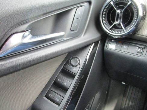 New 2026 Chevrolet Equinox LT w/ Convenience Package II image 33