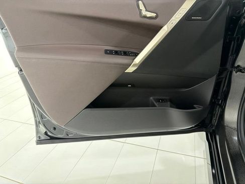 Certified 2025 BMW iX xDrive50 AWD/4WD image 10