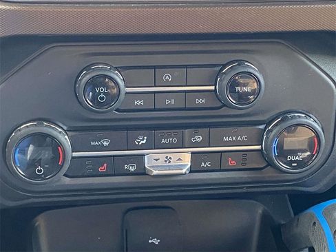 Used 2023 Ford Bronco Outer Banks image 24