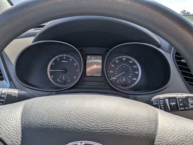 Used 2018 Hyundai Santa Fe Sport FWD image 24