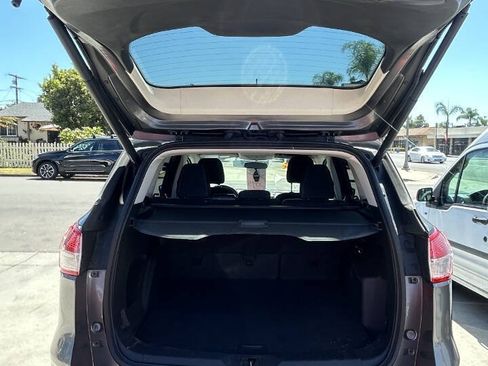 Used 2014 Ford Escape SE w/ Equipment Group 201A FWD image 18