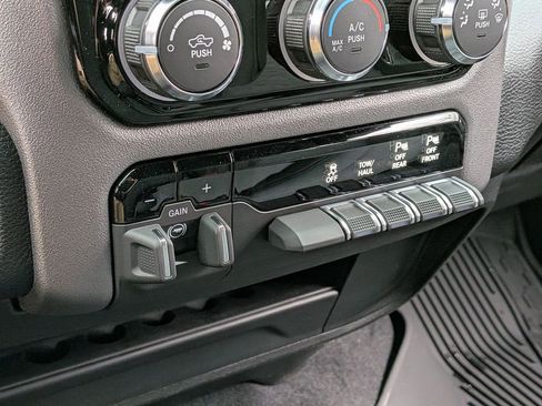 New 2025 RAM 2500 Big Horn image 14