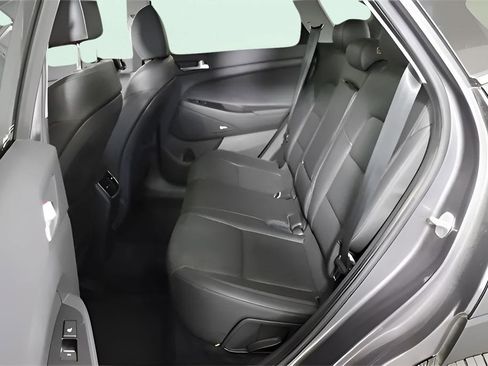 Used 2021 Hyundai Tucson Ultimate w/ Cargo Package FWD image 15