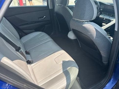 Used 2023 Hyundai Elantra Limited FWD image 33