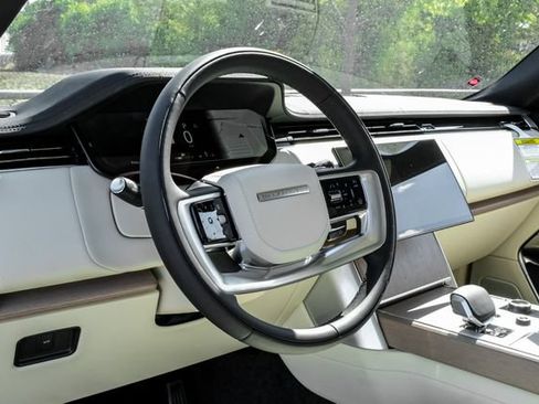 New 2027 Land Rover Range Rover SE AWD/4WD image 20