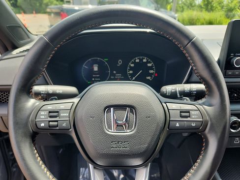 Used 2025 Honda CR-V Sport image 19