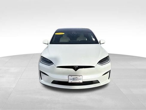 Used 2022 Tesla Model X Plaid image 2