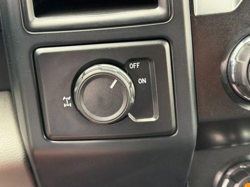 Used 2020 Ford F150 XL w/ Equipment Group 101A Mid RWD image 36