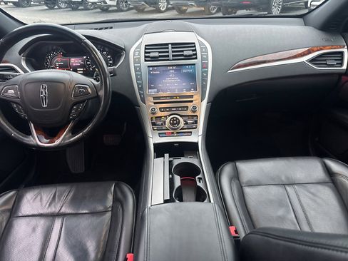 Used 2020 Lincoln MKZ Reserve w/ Elements Package image 28