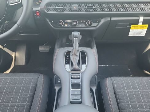 Used 2027 Honda HR-V Sport image 11