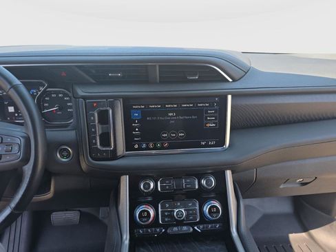 Used 2021 GMC Yukon XL Denali AWD/4WD image 28