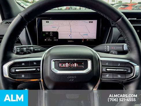 Used 2025 GMC Terrain Elevation AWD/4WD image 22