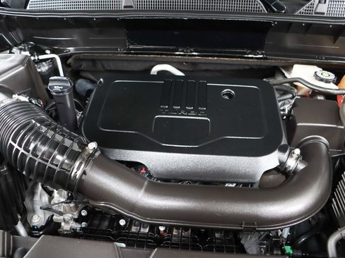 Used 2022 GMC Acadia SLT w/ Technology Package FWD image 33